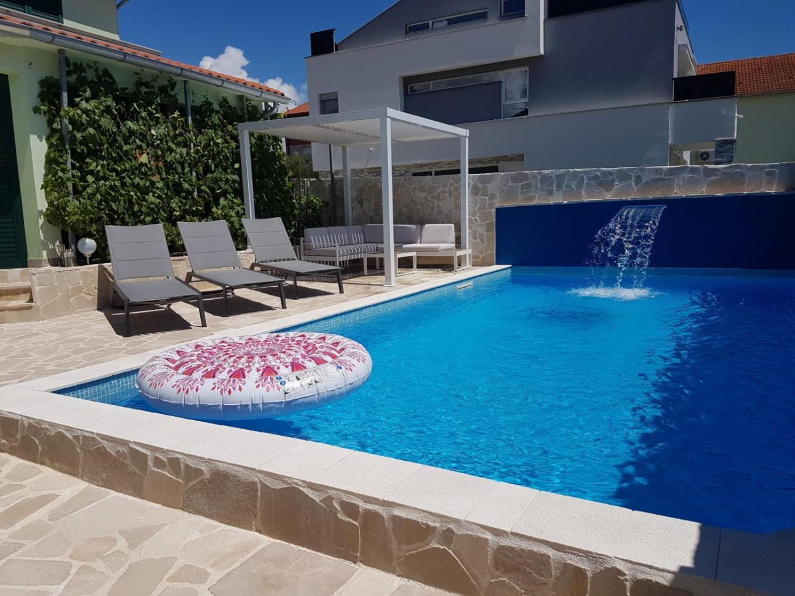 Apartmani Vincek Vodice Exterior foto